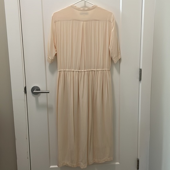 Uniqlo Ines midi dress in cream. Size XS. - Picture 2 of 6